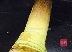 Illustration of braised bamboo shoots in oil 1