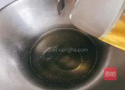 Illustration of how to make cabbage with minced garlic and soybean sauce 3