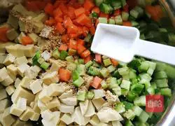 Illustration of how to make cold salad 11