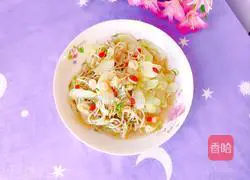 Stir-fried cucumbers with mung bean sprouts Illustration of how to do it 18