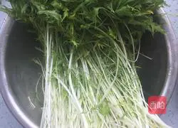 Illustration of how to make garlic crystal dish 1