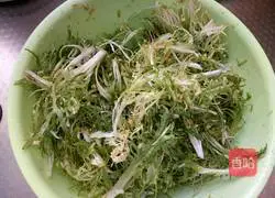 Illustration of how to make cold chrysanthemums 8