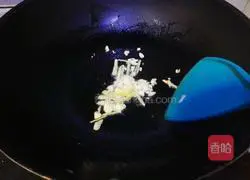 Illustration of how to make braised chicken wings and chicken feet 6