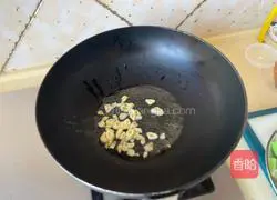 Illustration of how to make stir-fried broccoli 8