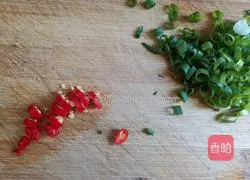 Illustration of how to make enoki mushrooms with garlic paste 13