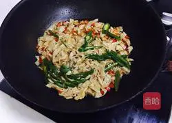 Recipe for spicy bean skin Illustration 5