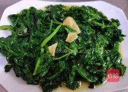 Illustration of how to make stir-fried moss leaves 10