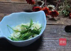 Illustration of how to make cold loofah 4