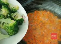 One tree Illustration of how to make a flowering tree 12