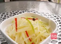 Illustration of home-style cold potato shreds 8