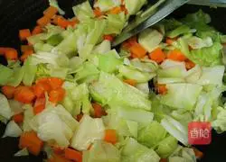 Illustration of how to stir-fry cabbage and carrots 7