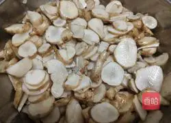 Illustration of how to make spicy Jerusalem artichoke pickles 3