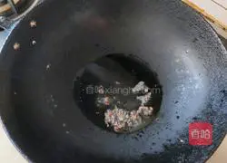 Illustration of how to make vinegar-coated potato shreds 1