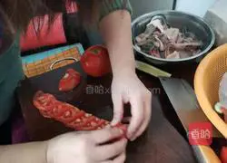 Illustration of how to make cold tomatoes 3