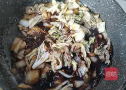 Illustration of how to make sweet and sour cabbage 9