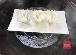 Illustration of how to make chrysanthemum and radish 6