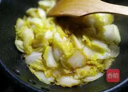 Illustration of how to make ginger baby cabbage 8