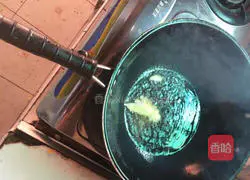 Illustration of how to make vegetarian meatballs 5