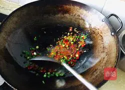 Illustration of how to make red mustard shreds 7