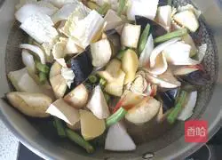 One pot of vegetables Illustration of how to stew 9