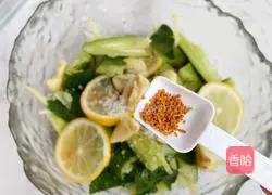 Illustration of how to make cold konjac and cucumber 11