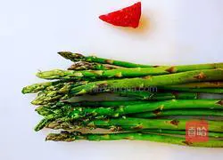 Illustration of how to make cold asparagus 1