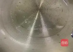 Illustration of braised wild mountain bamboo shoots in oil 9