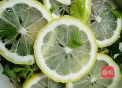 Lemon Chicken Feet Recipe Illustration 3