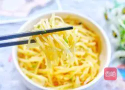 Illustration of how to make vinegar-coated potato shreds 13