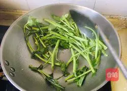 Garlic water spinach recipe 3