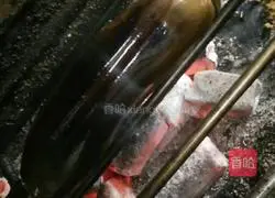 Garlic Illustration of how to make roasted eggplant with minced meat 1