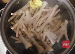 Spicy and sour lemon chicken feet, super delicious, so delicious that I can't stop eating it.Illustration of how to make it 3