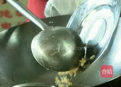 Illustration of how to make beetroot cabbage 6