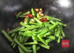 Illustration of making sauce-flavored green beans 7