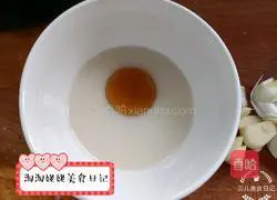 Illustration of how to make light stir-fry with lotus sugar 4