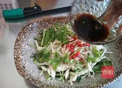 Illustration of how to make cucumber and chicken breast 17