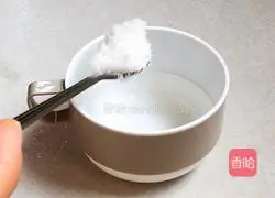 Good news for kitchen newbies—Illustration of how to make summer quick dish tomatoes with sauce 2