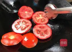 Illustration of home-style fried tomatoes 3
