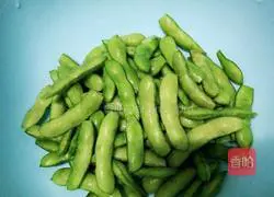 Illustration of how to cook edamame 1