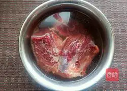 Illustration of how to make soy sauce beef 1