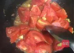 Fried potato slices with green peppers Practice illustration 6