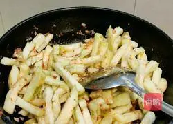 Illustration of how to make Braised Garlic Eggplant with Sauce (Noodles and Rice with Tomato Sauce) 7