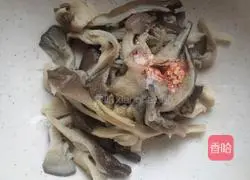 Illustration of how to make fried oyster mushrooms 3