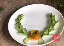 Illustration of how to make cold shredded chicken 12 