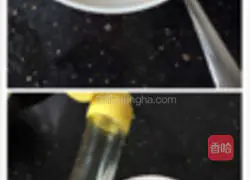 Illustration of how to make cold spicy potato shreds 8