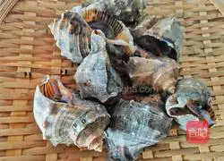 Illustration of how to make cold conch meat 1