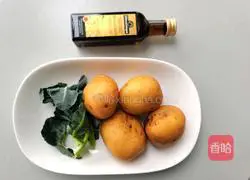 Illustration of how to make olive oil roasted potatoes 1