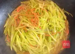 Illustration of how to make Cordyceps and green bamboo shoots 11