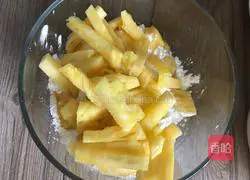 Illustration of how to make crispy pineapple 6