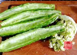 Illustration of how to make sweet and sour bitter melon 3